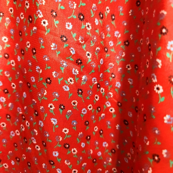 Vintage ILGWU The Villager Silk Union Made Ditsy Floral Red Size 14 Flowy Spring - Picture 3 of 7